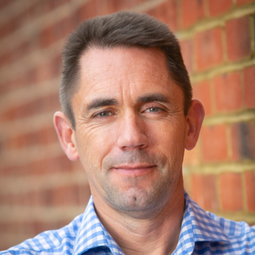 Dr Graeme Smith